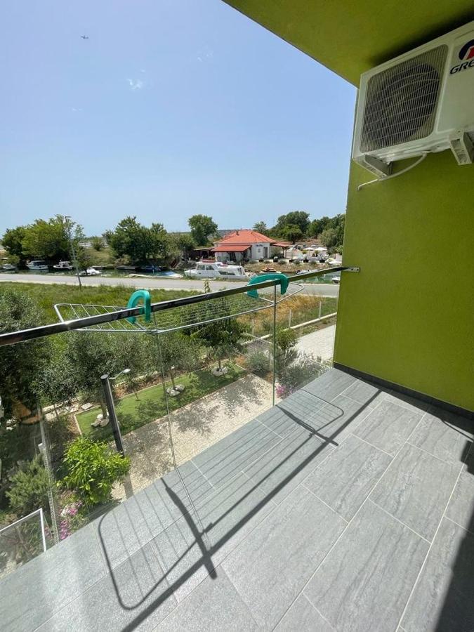Apartmani Matko Nin Exterior photo